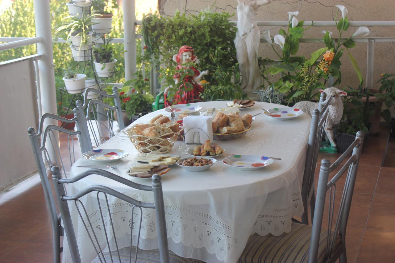 Guest House Gidi Sighnaghi Εξωτερικό φωτογραφία